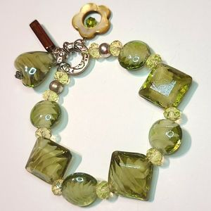 Glass Beaded Dangle Bracelet
